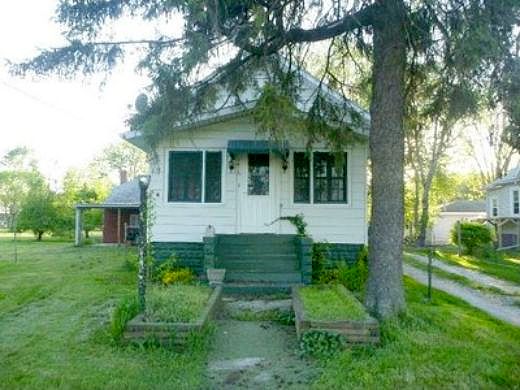 Day, Galesburg, IL 61401 