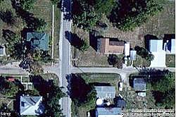 Chestnut, Gladstone, IL 61437 