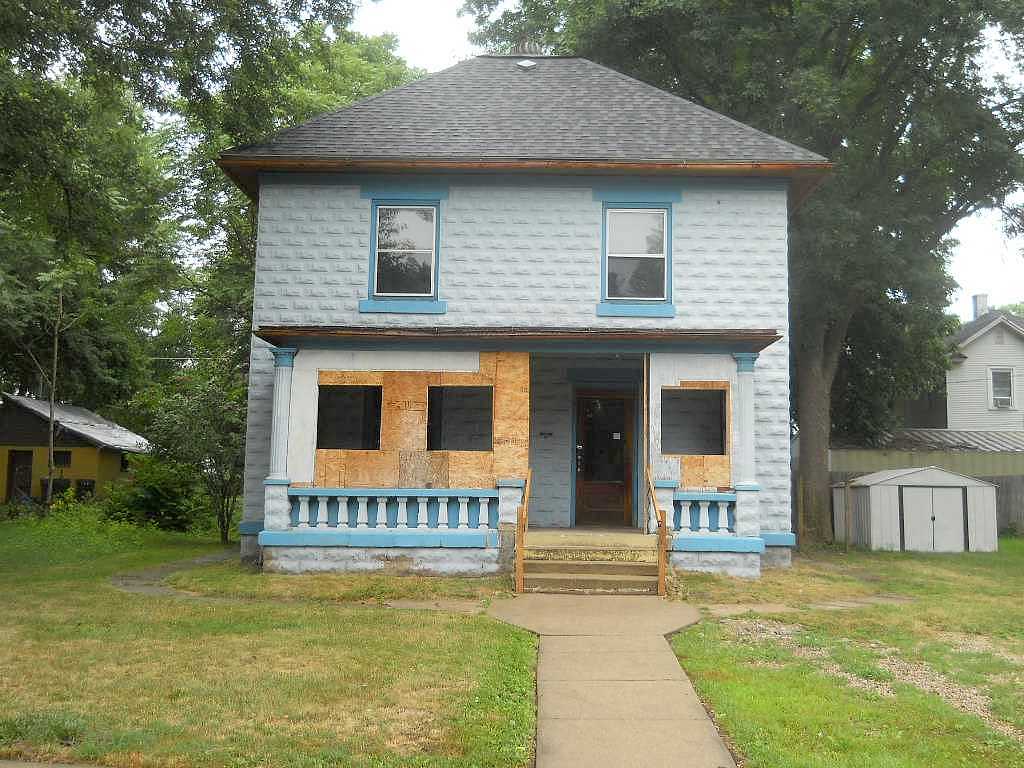 5Th, Sterling, IL 61081 