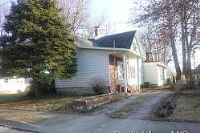 Ash, Taylorville, IL 62568 