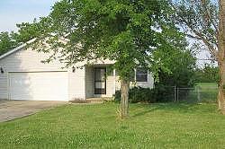 Post Rd, Virden, IL 62690 