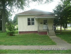 W Mulberry Lane, Chatham, IL 62629 