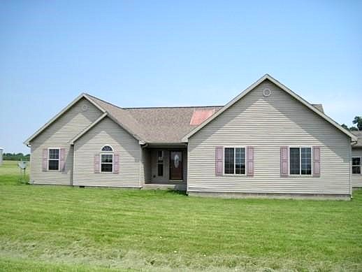 E 1400Th Rd, Brocton, IL 61917 