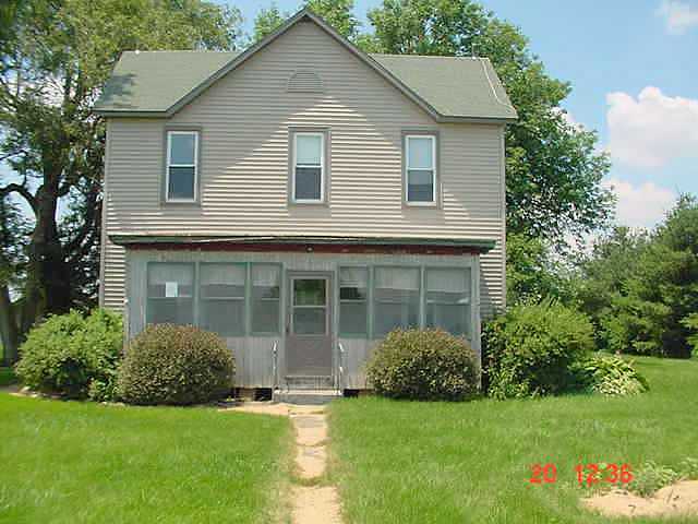 Cherry Rd, Clinton, IL 61727 