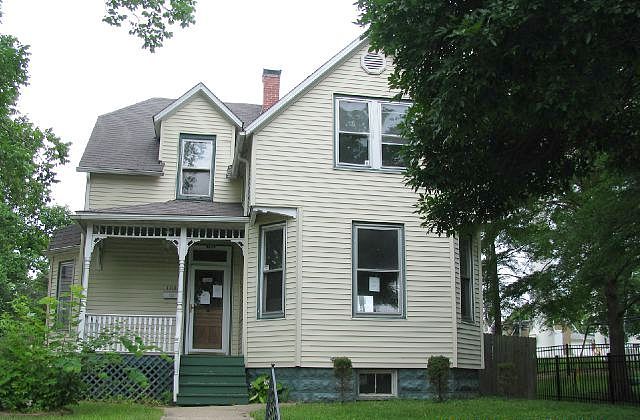 13Th, Highland, IL 62249 