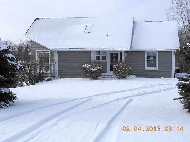 Southview, Lanark, IL 61046 