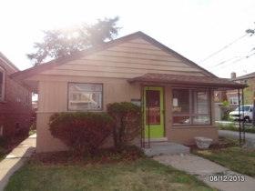 6714 S Kolmar Ave, Chicago, IL 60629 