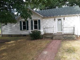 11161 Newby Rd, Shipman, IL 62685 