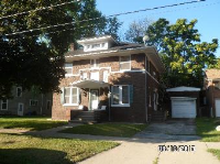 419-421 E Downer Pl, Aurora, IL 60505 