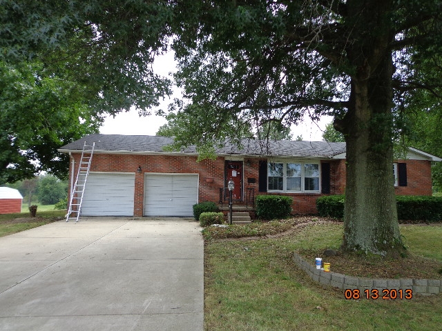 541 N East St, Bunker Hill, IL 62014 