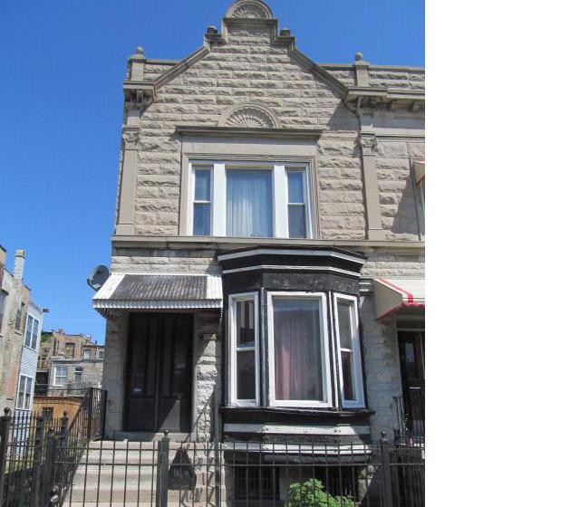 2826 W Warren Blvd, Chicago, IL 60612 