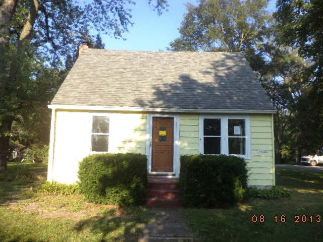 6n097 Oakwood Drive, St Charles, IL 60174 