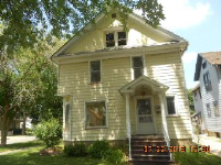 367 W Park Ave, Aurora, IL 60506 