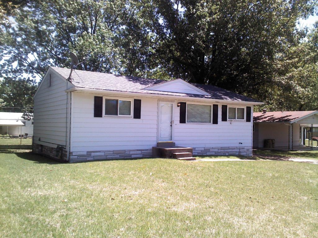 211 West Plainfield Road, Countryside, IL 60525 