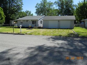 516 North Monroe Stree, Lincoln, IL 62656 