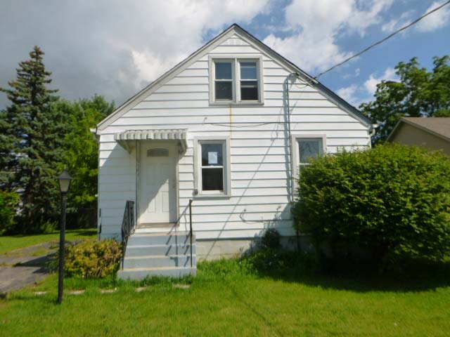 2964 Martin Luther King Jr Dr, North Chicago, IL 60064 