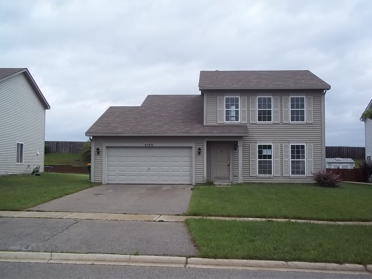 4509 Deames Street, Plano, IL 60545 