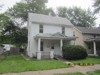 1432 13th St, Moline, IL 61265 