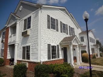 148-i Bertram Drive, Yorkville, IL 60560 