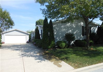 945 Apple Lane, Manteno, IL 60950 