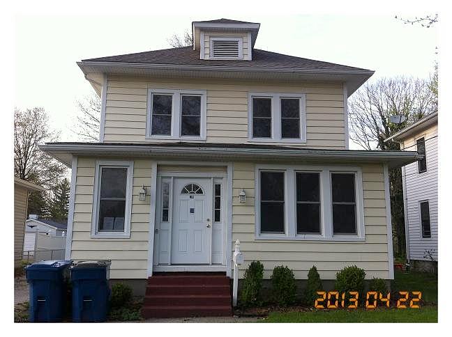 Brown, Alton, IL 62002 