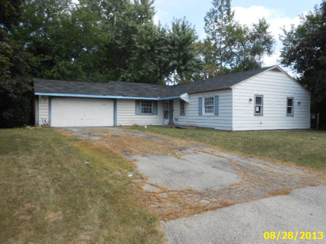 252 S Ashbury Ave, Bolingbrook, IL 60440 