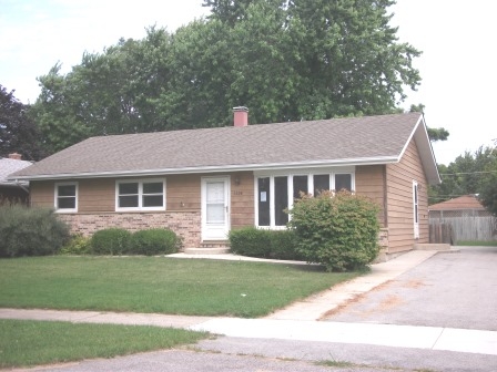 1608 Wilson Court, Zion, IL 60099 