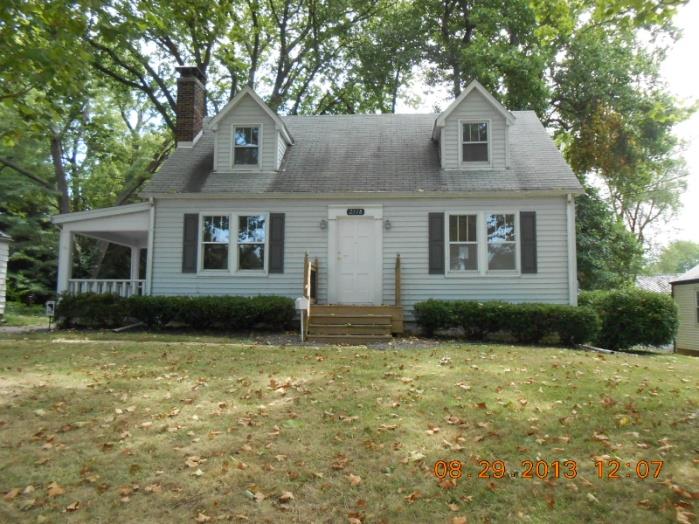 2118 East B Street, Belleville, IL 62221 