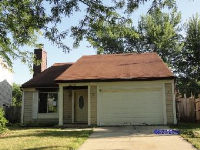 29w779 Hurlingham Dr, Warrenville, IL 60555 