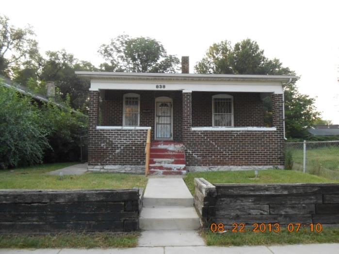 838 N 23rd Street, East Saint Louis, IL 62205 