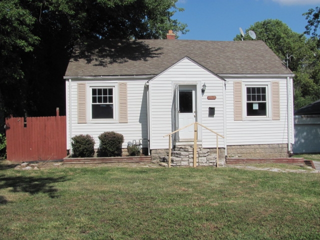 2315 Birch St, Alton, IL 62002 