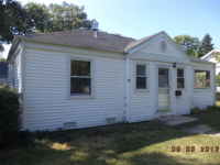 634 South Oakland Ave, Villa Park, IL 60181 