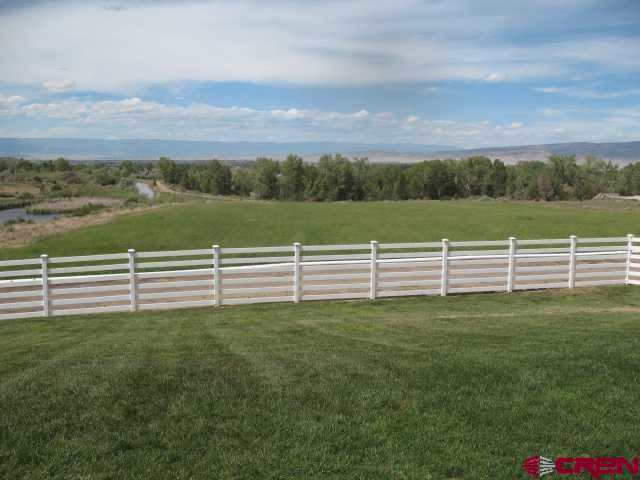 60119 Oak Grove Road, Montrose, CO 60119 