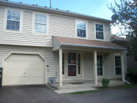 255 Acorn Dr, Streamwood, IL 60107 