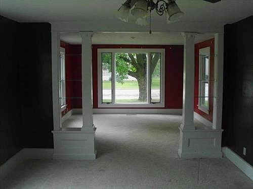 Court, Cambridge, IL 61238 