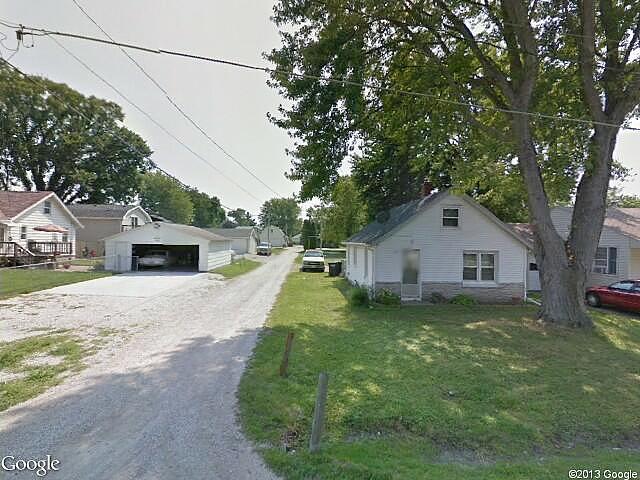 28Th Ave, East Moline, IL 61244 