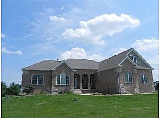 Nevado, Belvidere, IL 61008 