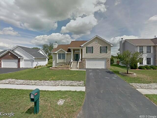 Longfellow Ln, Machesney Park, IL 61115 