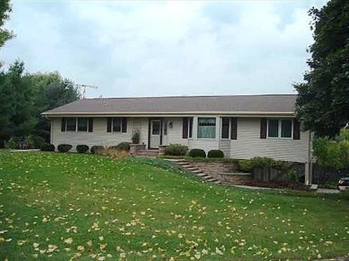 Klinewood, South Beloit, IL 61080 