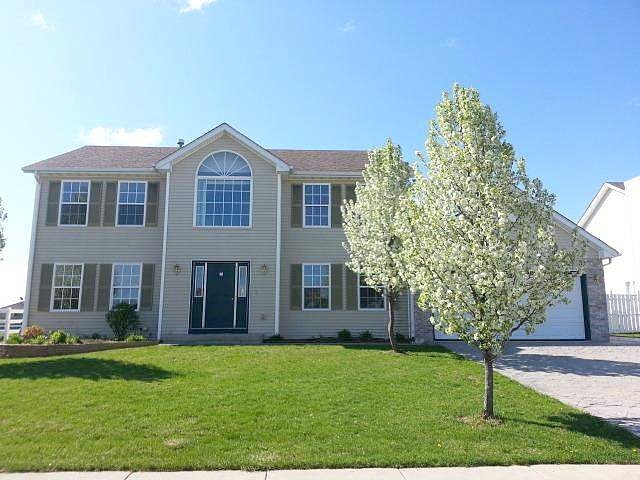 Oak, Poplar Grove, IL 61065 