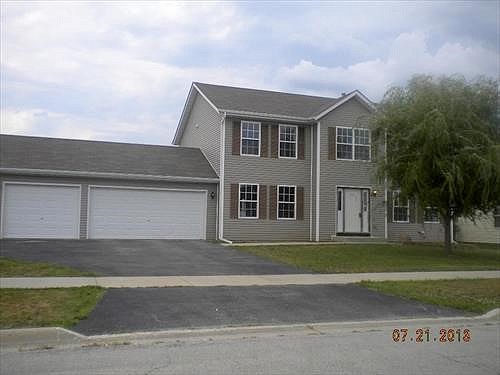 Queenanns, Poplar Grove, IL 61065 