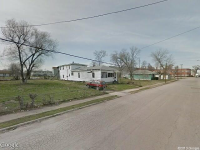 Baucum Ave, Madison, IL 62060 