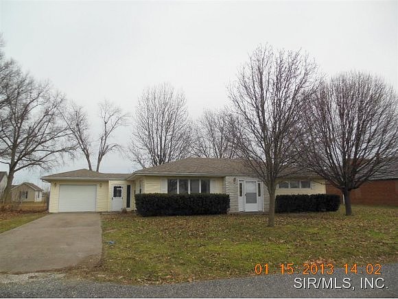 Wolf, Hamel, IL 62046 