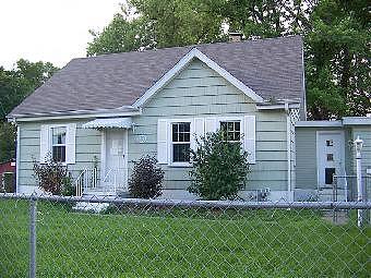 Maple, Cottage Hills, IL 62018 