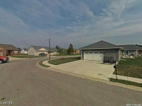 Wren Dr, Highland, IL 62249 