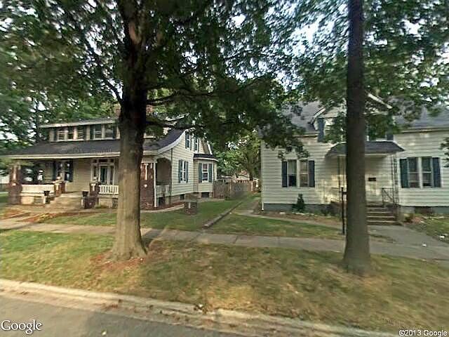 Pine, Highland, IL 62249 