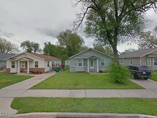 Henrietta Ave, East Saint Louis, IL 62205 