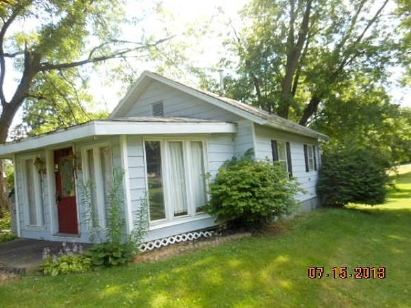 Henderson, Knoxville, IL 61448 