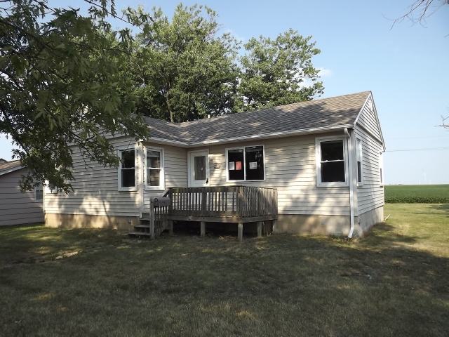 111 Short St, Minonk, IL 61760 