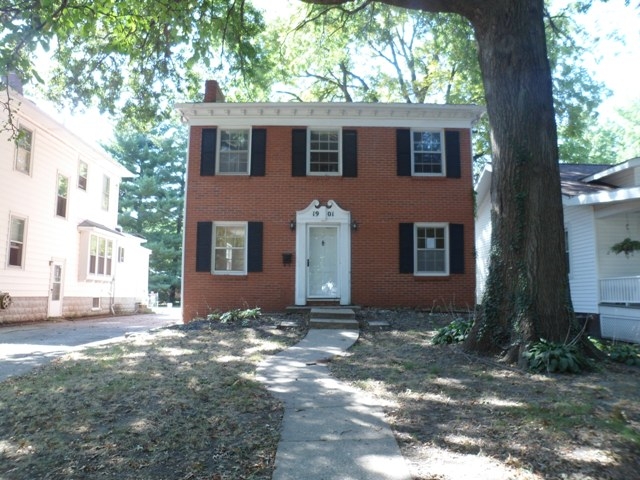 1901 S Lowell Ave, Springfield, IL 62704 